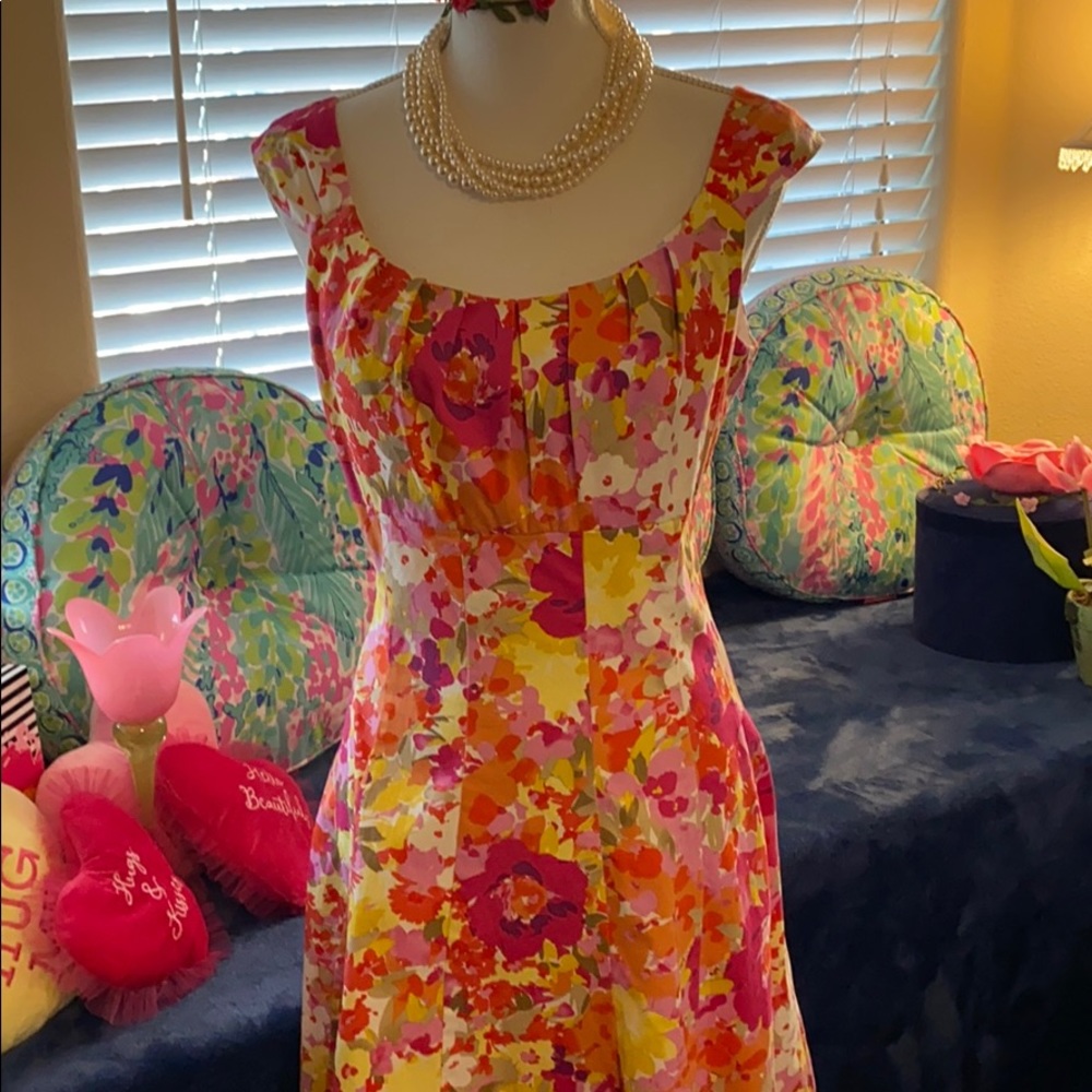 Spring🌷colors of orange, pink, yellow&white dress